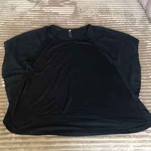 Black Top 🖤